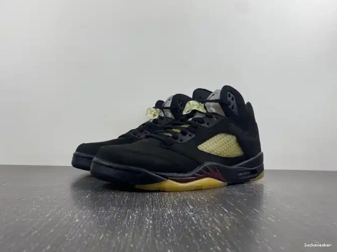 LUCY A Ma Maniere x Air FD1330-001 Jordan 5 Black 0412
